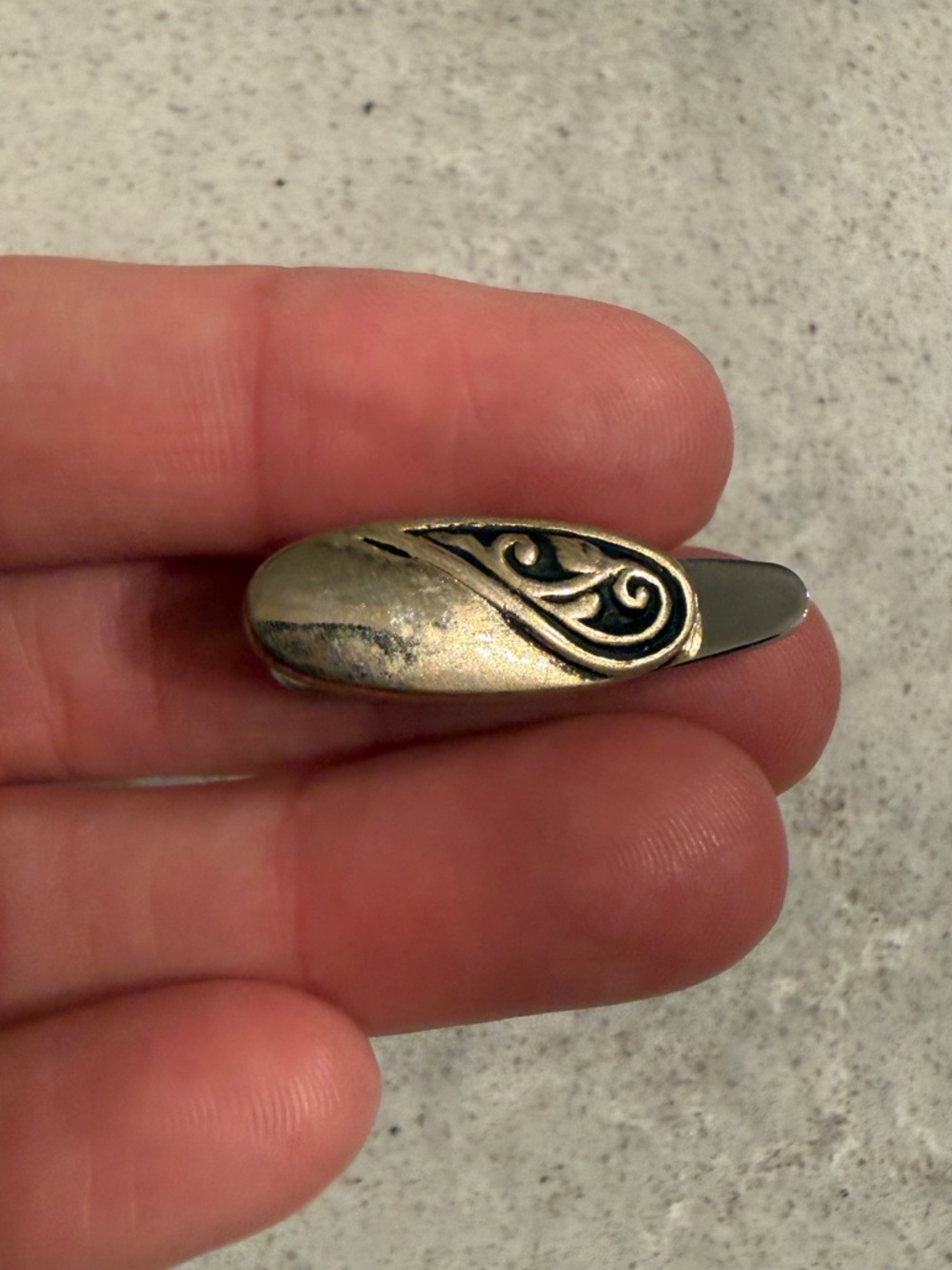 Vintage Oval Gold Tone Bar Clip for Skinny Ties 1960’s